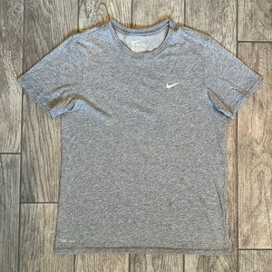 NIKE DRI FIT gray shirt S